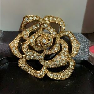 Beautiful Avon Rose pin